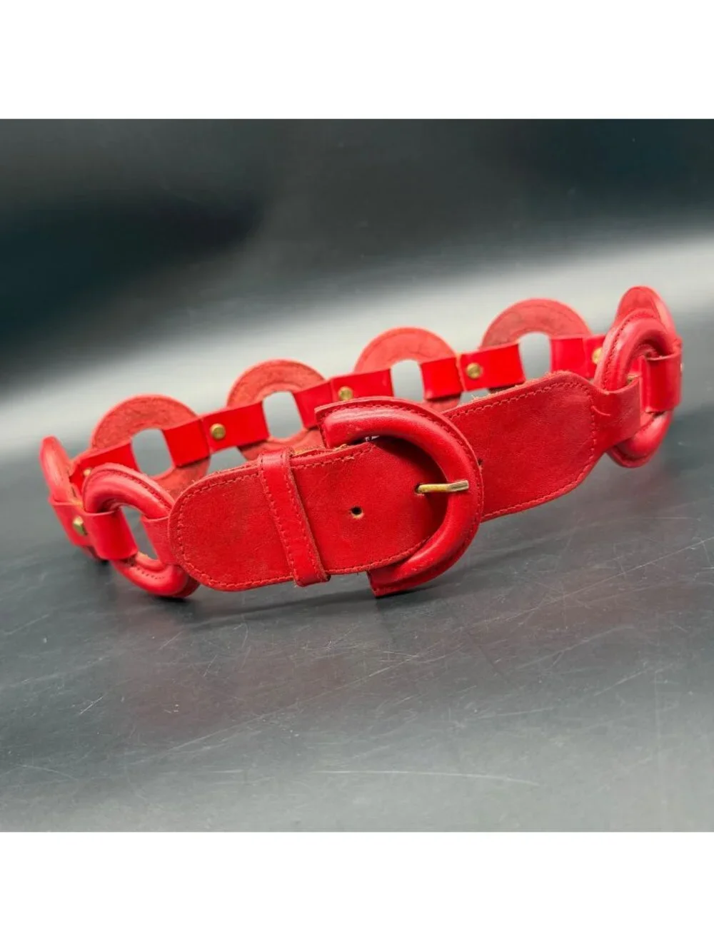 Vintage Red Leather Belt Circular Linked  1980s Glam Retro M/L Loring & Paige